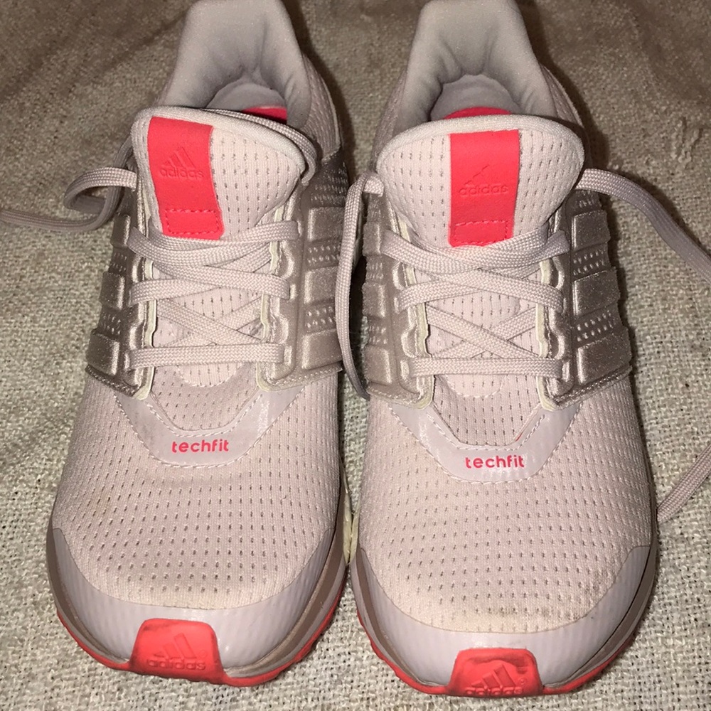 Perfect condition Adidas Techfit Supernova’s